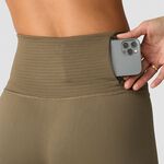 ICIW Define Seamless Pocket Shorts, Dark Sand